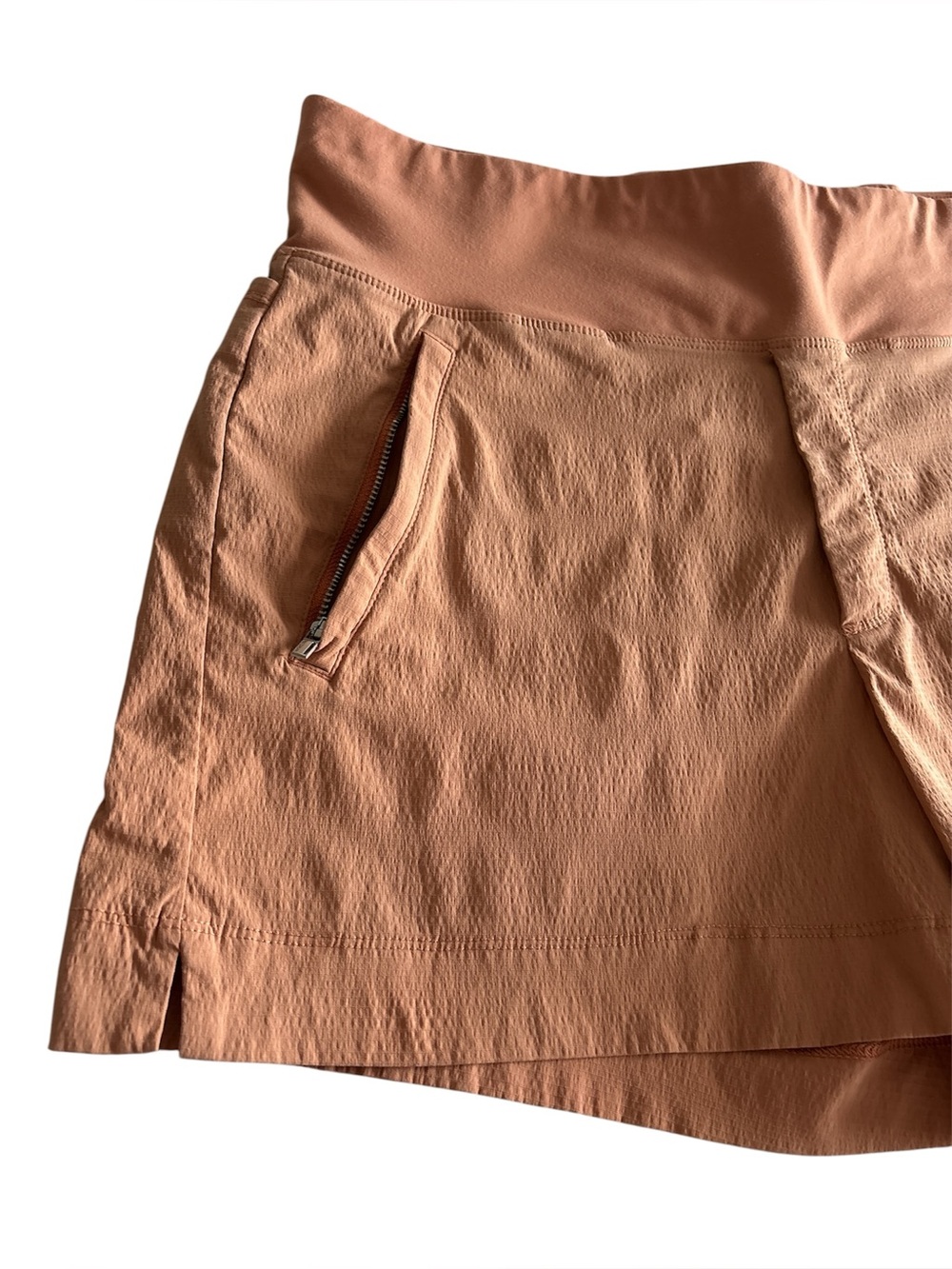 Athleta Women’s Stretch Midi Rise Trekkie North Peach Shorts Size/M - Picture 4 of 12